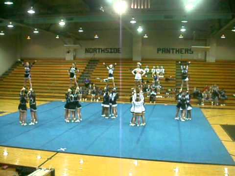 South Creek High School Cheerleaders Extension Competition