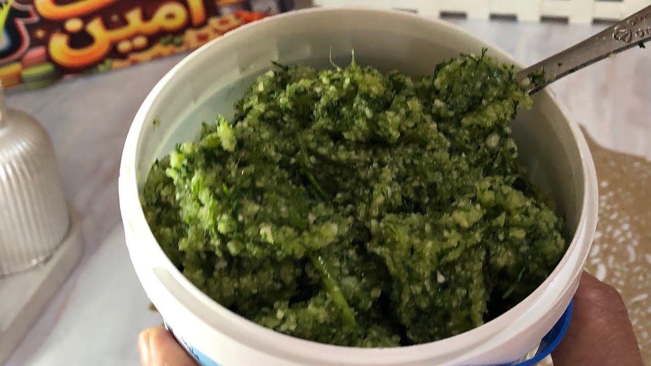 جبتلكم سر عقدة تع الحريرة جي بنينة بسيف عليه 📣ونشكر بنتي نصرة على الهدية 😍👌