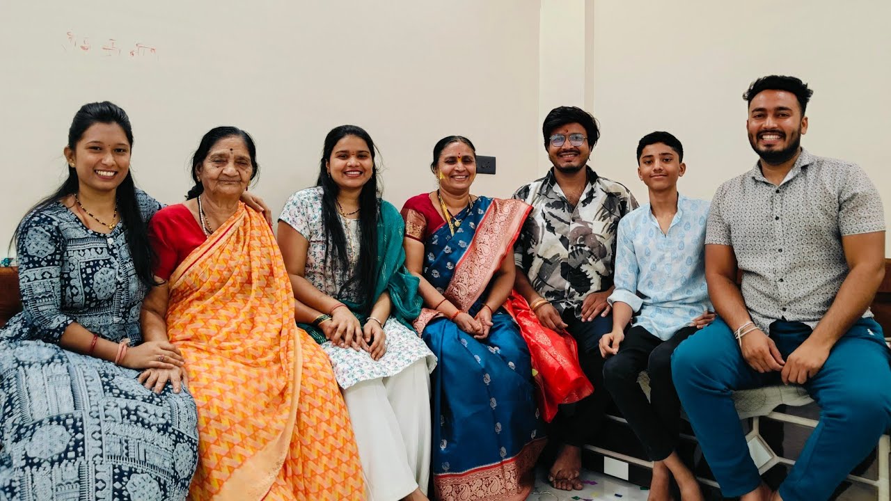 आमच्या आईंचा birthday..🎂आईंसाठी गिफ्ट..🤩 चैत्र नवमी कन्या पूजन..🙏 दोघींनी मिळून केली तयारी..👍