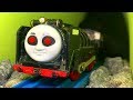 きかんしゃトーマスプラレール おばけ電車 ヒロがトンネル線路を走る！ハロウィン ねんど Thomas＆friends ghost train