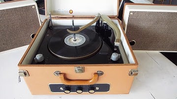 Philharmonic STEREO automatic record player playing 16 RPM record