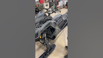 Polaris Matryx hood removal vs Pro RMK hood removal! #polaris #snowmobile #hood #hoodremoval