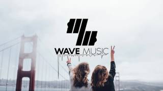 Anna Yvette & Laura Brehm - Summer Never Ends