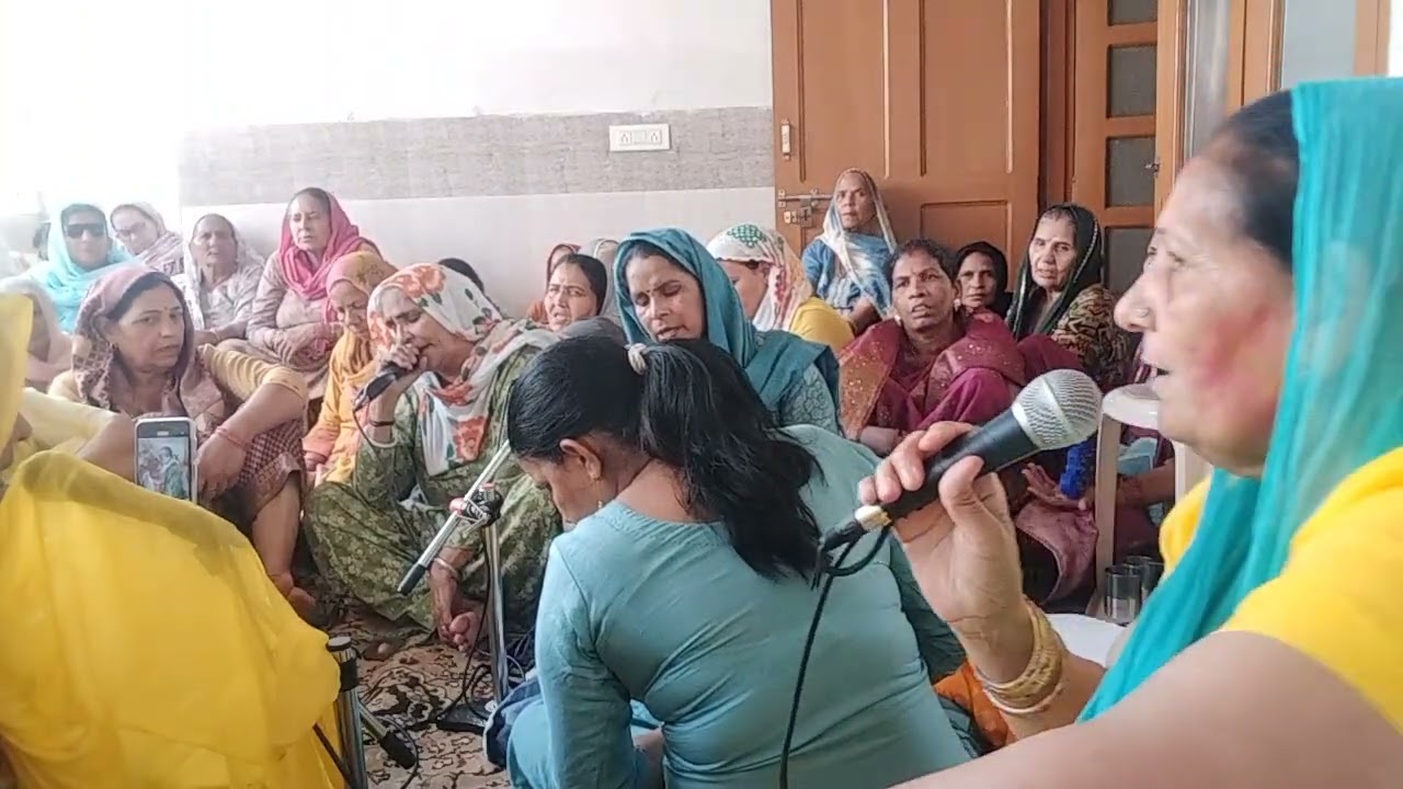 जल का लोटा हाथ में 🌹🌹 गणेश मेरे साथ में 🌹🌹 ग्यारस पुजन जा🌹🌹 तुलसी हरी