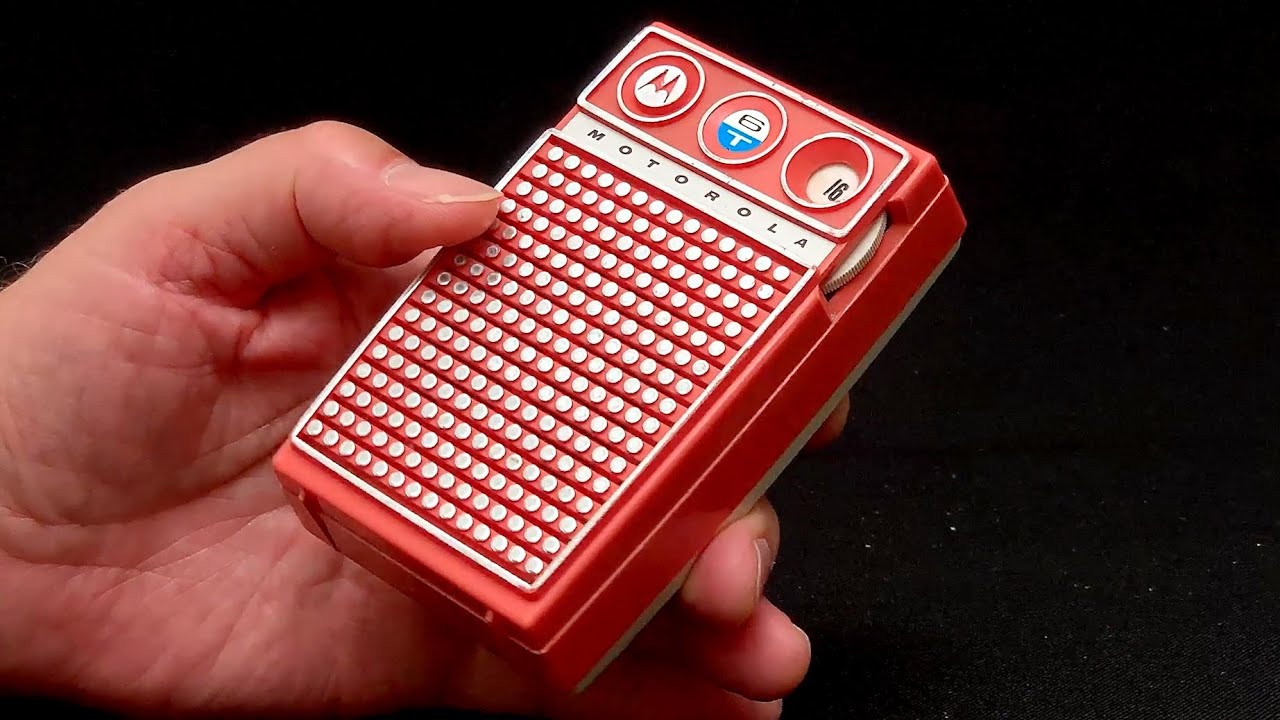 1965 Vintage MOTOROLA Leather Case Transistor Radio w/ Bluetooth Techn –  Sustainable Deco, Inc.