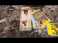 TÚ ALMA GEMELA SIENTE QUE TE ALEJAS 🥺 ENERGÍAS DEL DÍA ❤️ TAROT DEL AMOR ❤️