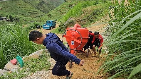Ngôi làng cô đơn Hấu Chua nhận 10 tấn xi đầu tiên làm đường. Nguyễn Tất Thắng