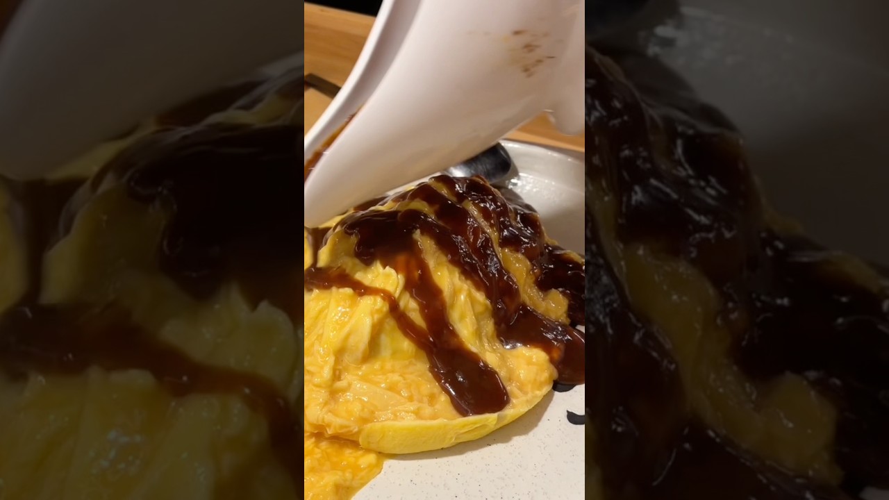 Vegas Food Japanese Omelette Fried Rice Kyuramen - YouTube