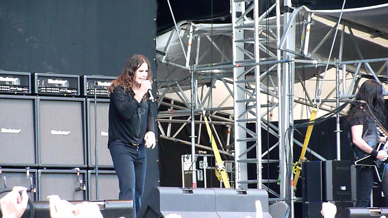 Ozzy Osbourne - Shot In The Dark (live) Ozzy Osbourne - Shot In The Dark (live)