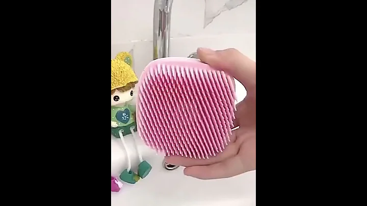 Video 7834701: cat bath brush, cat bathing dog, pets cleaning, grooming