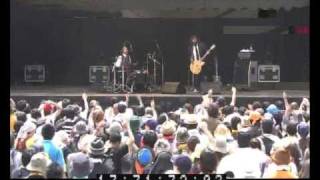 The Inspector Cluzo &quot;Fuck The Bass Player&quot; Live @ Fuji Rock Festival 2009