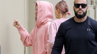 Justin Biebers Fans Are Worried After His Lengthy Hospital Visits For Mysterious Treatment