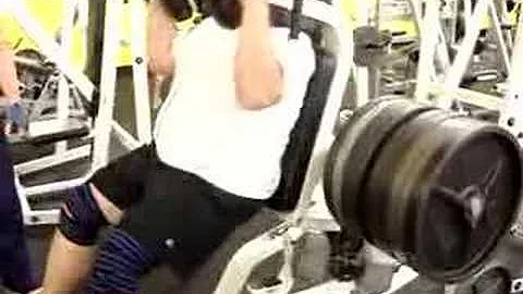 1100 Pound Squat #1