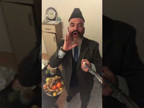 عيد ميلاد مجيد كل عام وانتم طيبين يعني بارتي سهراية عرررك عروووك اجعوص