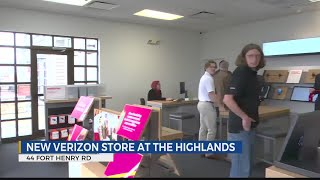Verizon opens store at the Highlands