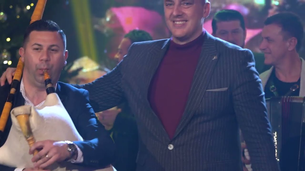 Spasen Siljanovski i Aleksandar Icov-Domakine dobri gosti ti dojdoa,Niko meandziko(Novogodisna 2023)