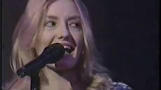 Video thumbnail of "Sass Jordan sings High Road Easy Live on the Rita MacNeil show"