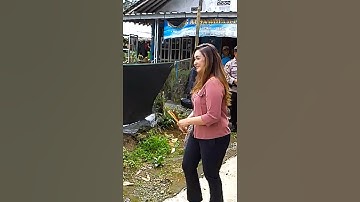 Nafa urbach Kalo Dari Dekat #shorts
