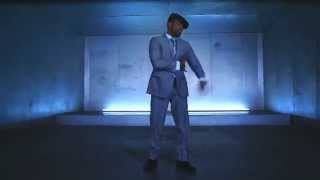 Darrin Henson Version of Chris Brown - Fine China Details