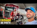 CAUSANDO COM O SCANIA NO PATIO DO POSTO 😂 MUITA RISADA!