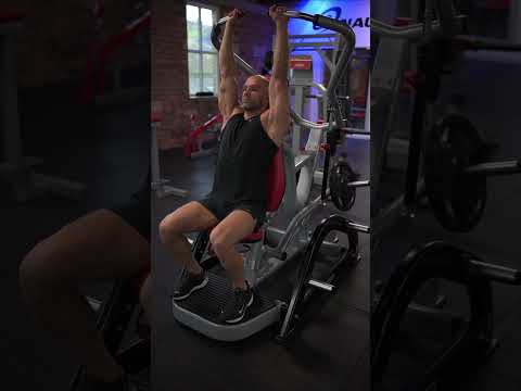 Nautilus Shoulder Press