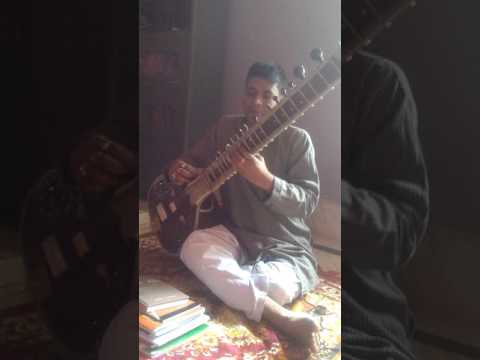 Raga Maru Behag by Sri Debraj Chatterjee on sitar and sri kumud santnra on tabla...