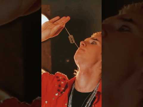 He eats blades #magician #magictricks #magic #alexblackmagic #rock