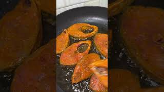 কে কে খাবেন ইলিশ ভাজা?? #viral #food #viralvideos #trending #cooking #shorts