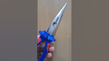 How to Avoid Injuries while Hammering a Nail || #diy #youtubeshorts #shorts #tricks #tutorial