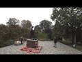 Прогулки по Киеву. В университетском ботаническим саду отрыт памятник Махатме Ганди.  2 октября 2020