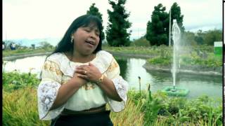 Video voorbeeld van "Solista Estrellita Dios de misericordia"