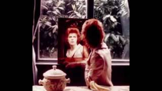 Absolute Beginners slideshow - David Bowie