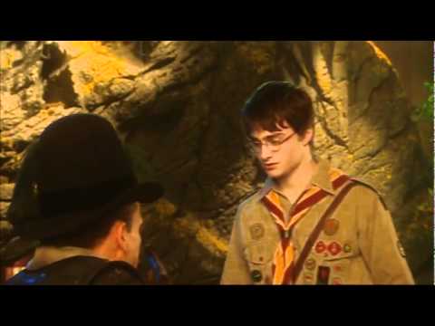 BTS - Daniel Radcliffe Extras - YouTube