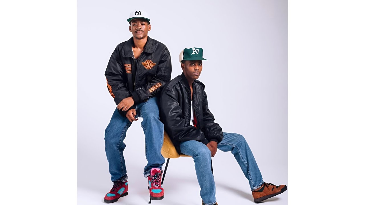Download Mad Buddies, Kiing Skeelow - Dance Class MP3
