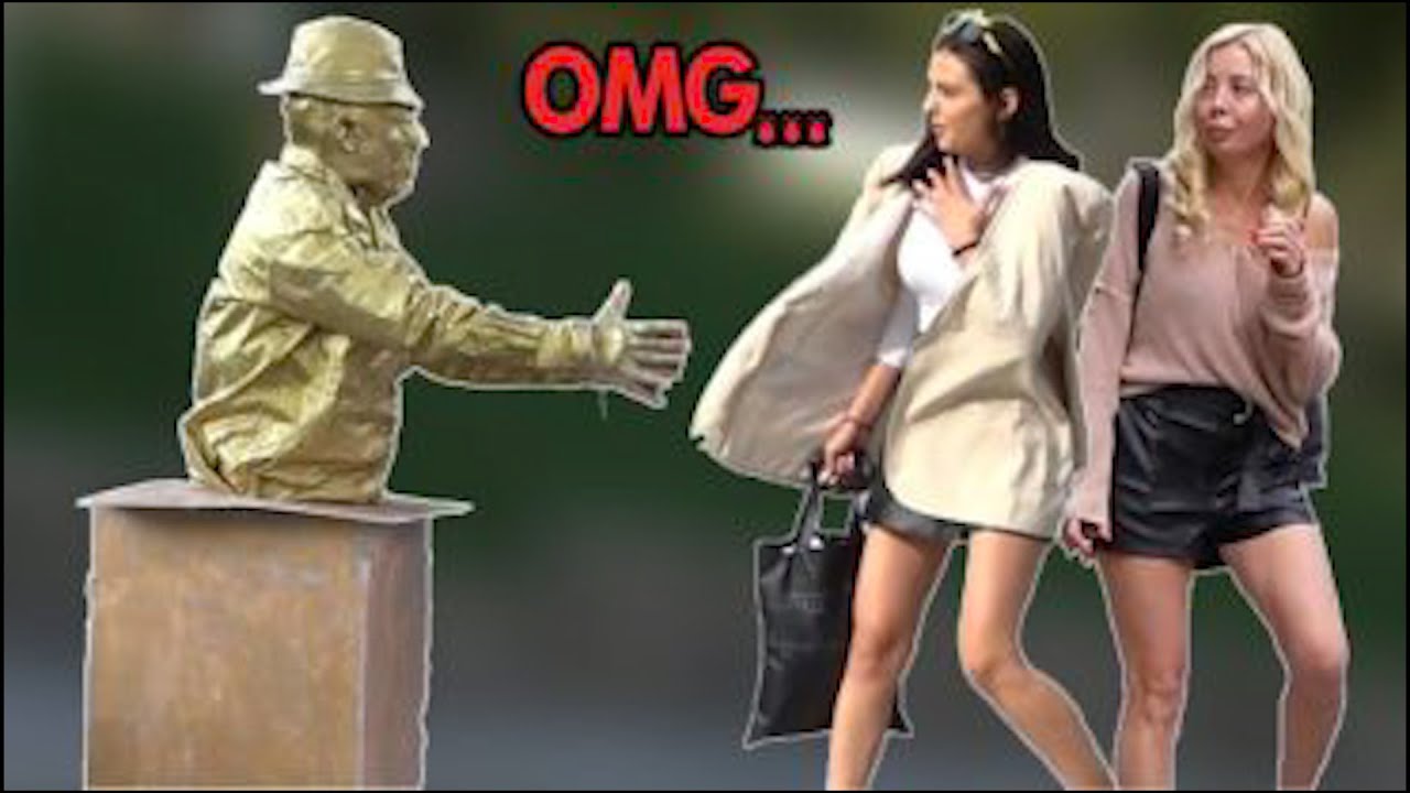 Scary Human Statue Prank People Just For Laugh * Yamuna Comedy Prank