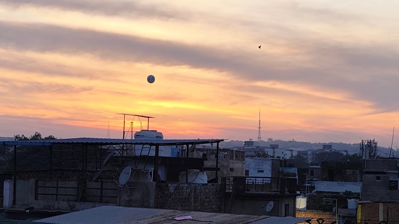 “Patang Ka Jalwa in Bhopal | Sky Full of Colors! 🎏”