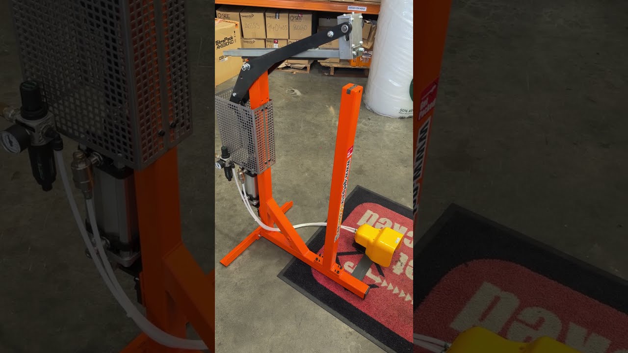 Pneumatic Treadle Stapler or Foot Pedal Bottom Carton Stapler