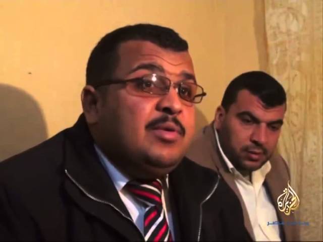 تجديد حبس طالب بتهمة حيازة مسطرة وأدوات عليها شعار رابعة