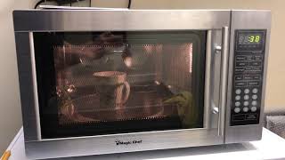 Magic Chef MCD1311ST Microwave Demonstration
