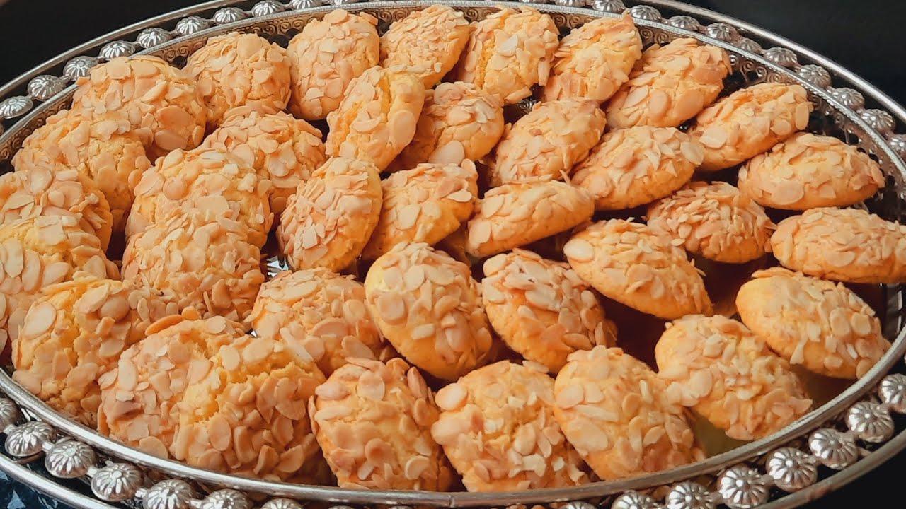 الحلوة اللي حمرات لي وجهي مع كلياني كيطلبوها كل مناسبة كمية كثيرة ومقادير رخيصة الثمن 70درهم كلغ