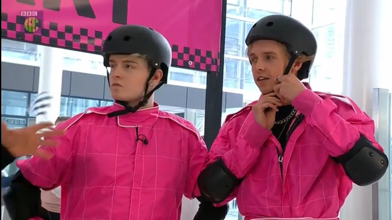 Andy Fowler and Harper Dark on SATURDAY MASHUP