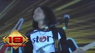 Zivilia - Kokoronotomo   (Live Konser Cirebon 14 November 2013)
