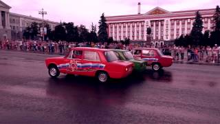 Авто выкрутасы на Красной Площади Курска.