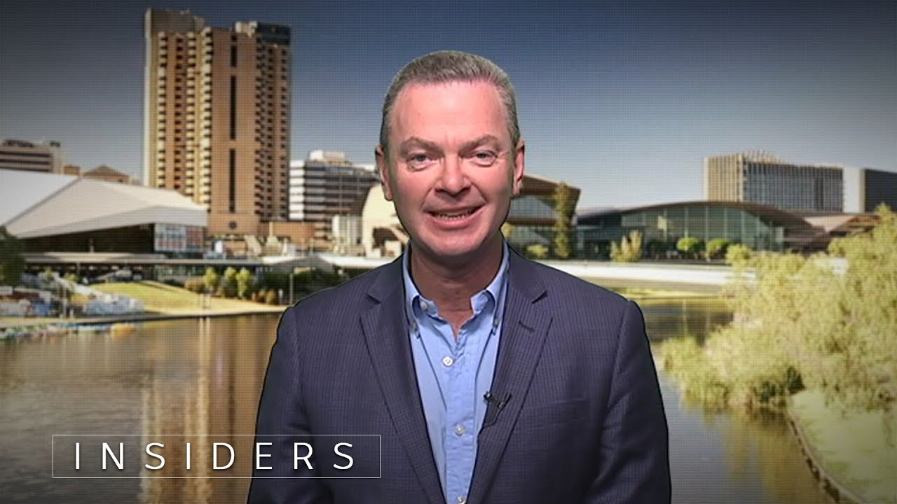christopher pyne ey Pyne claims 1,000 asylum seekers will abuse the proposed medical transfer bill | Insiders