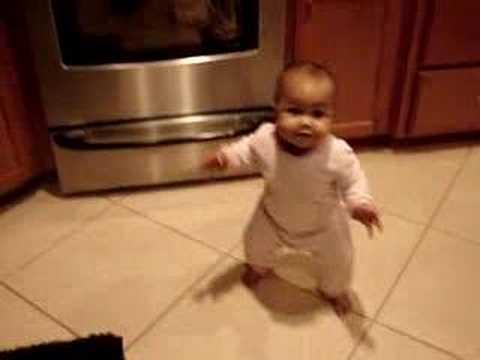 baby walking at 7 months old