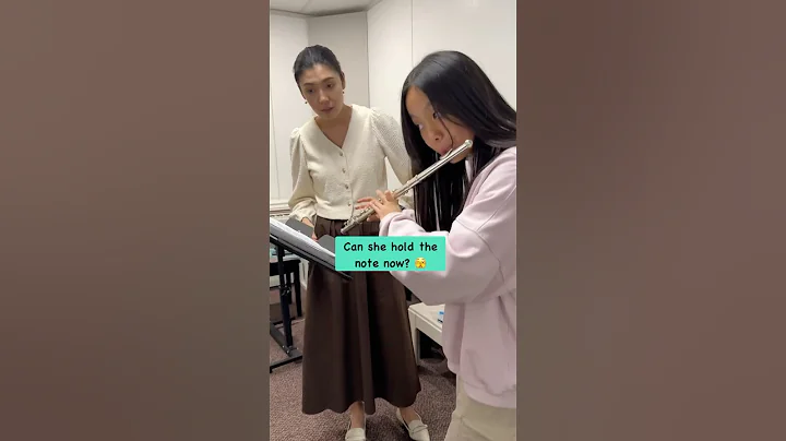 Flute student nearly PASSES OUT! 😱🫣 #flute #flutestudent #fluteteacher #music #classicalmusic