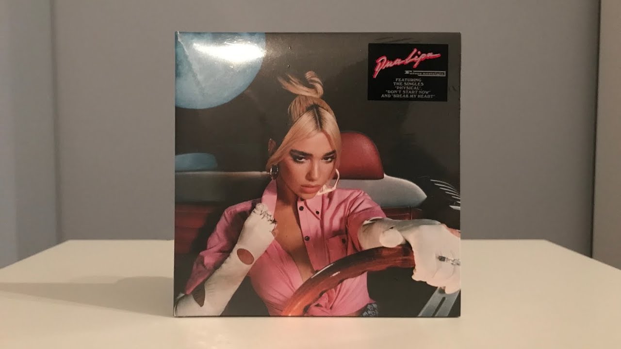 Dua Lipa - Future Nostalgia 🌑 (Unboxing) - YouTube
