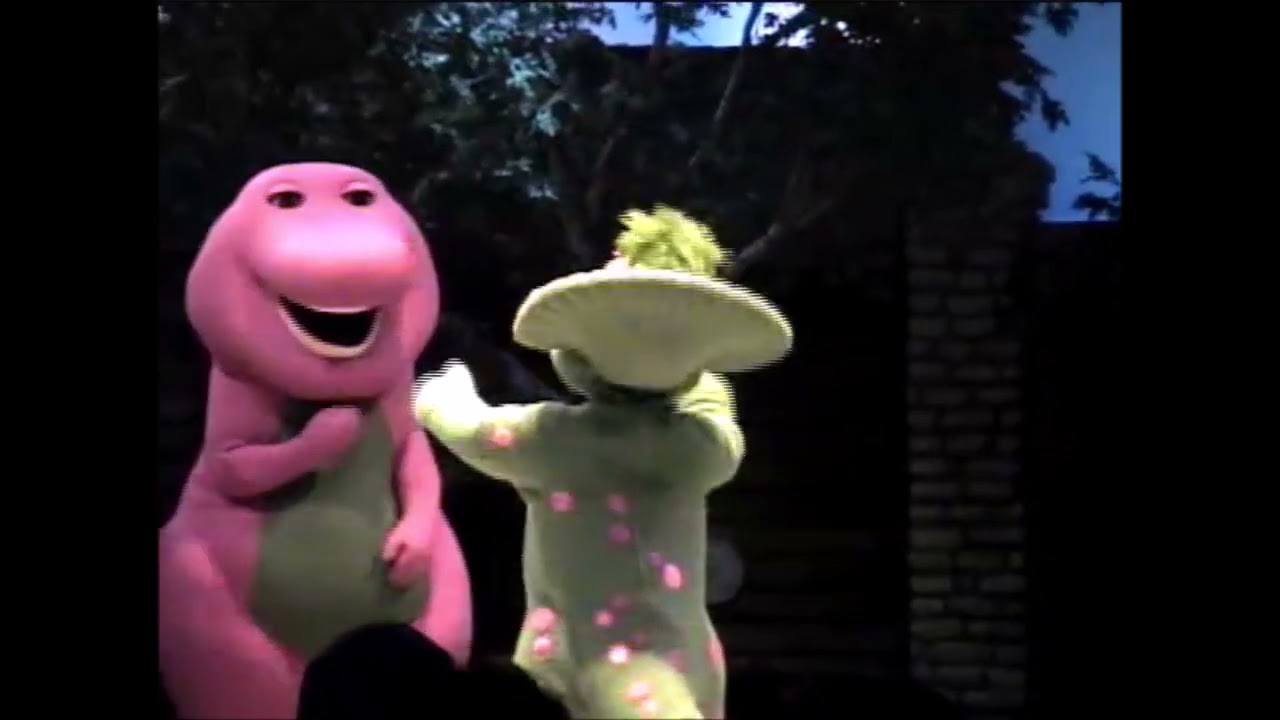 Universal Studios a Blast from the past 2007- A Day in the Park with Barney