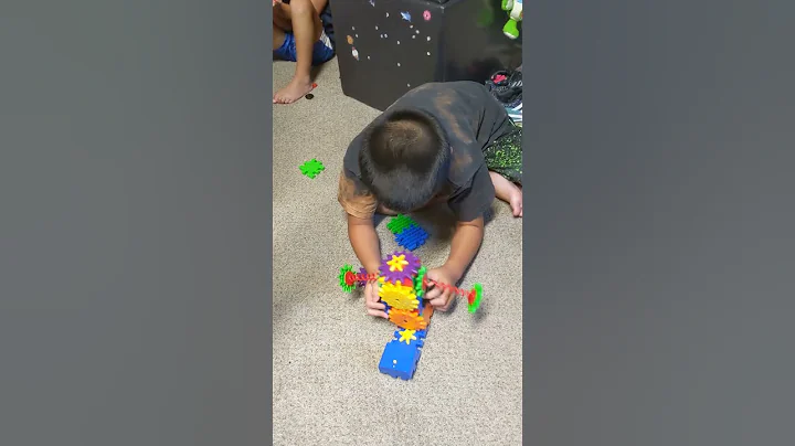 build wacky robot from techno gears