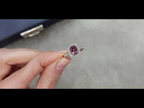 Ring with pink sapphire 1.41 ct and diamonds in 18K white gold Video  № 3